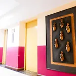 Best Comfort Bangkok Hotel