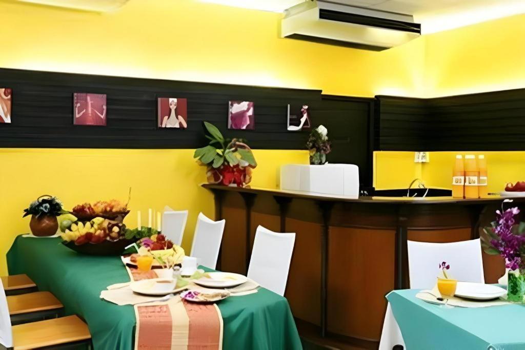 Khách sạn Comfort